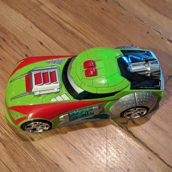Teenage Mutant Ninja Turtles Raphael's Ooze Booster Light & Sound Vehicle - Picture 1 of 7